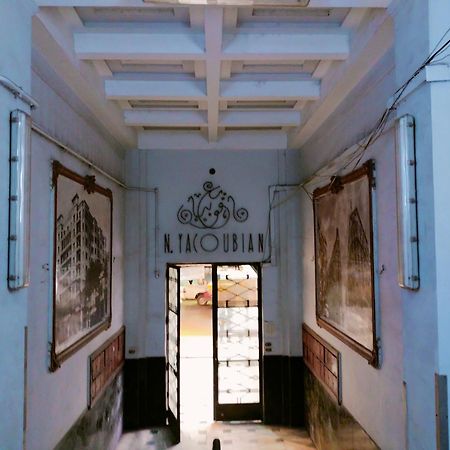 Royal Apartment In Talaat Harb Downtown Il Cairo Esterno foto