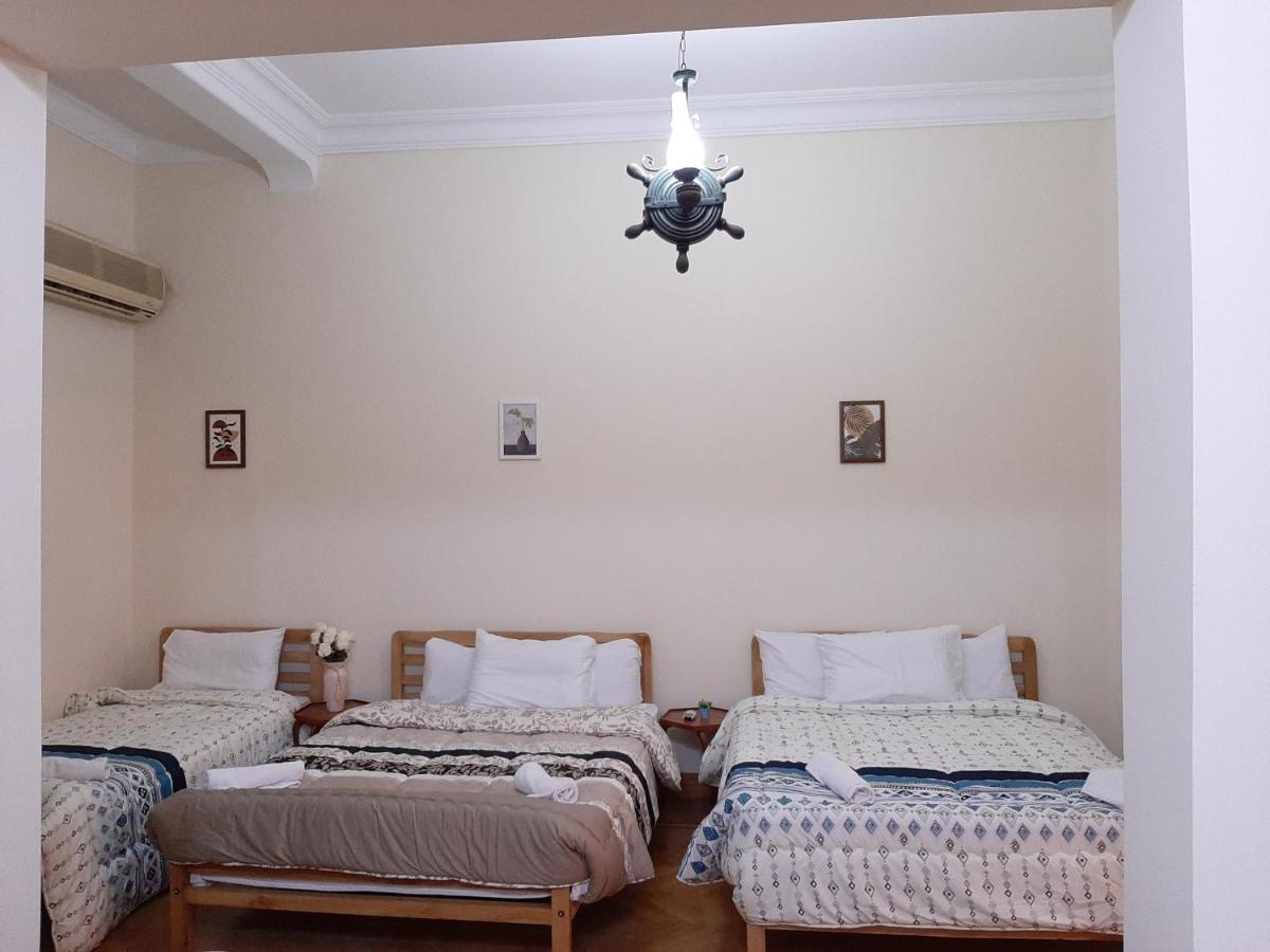 Royal Apartment In Talaat Harb Downtown Il Cairo Esterno foto