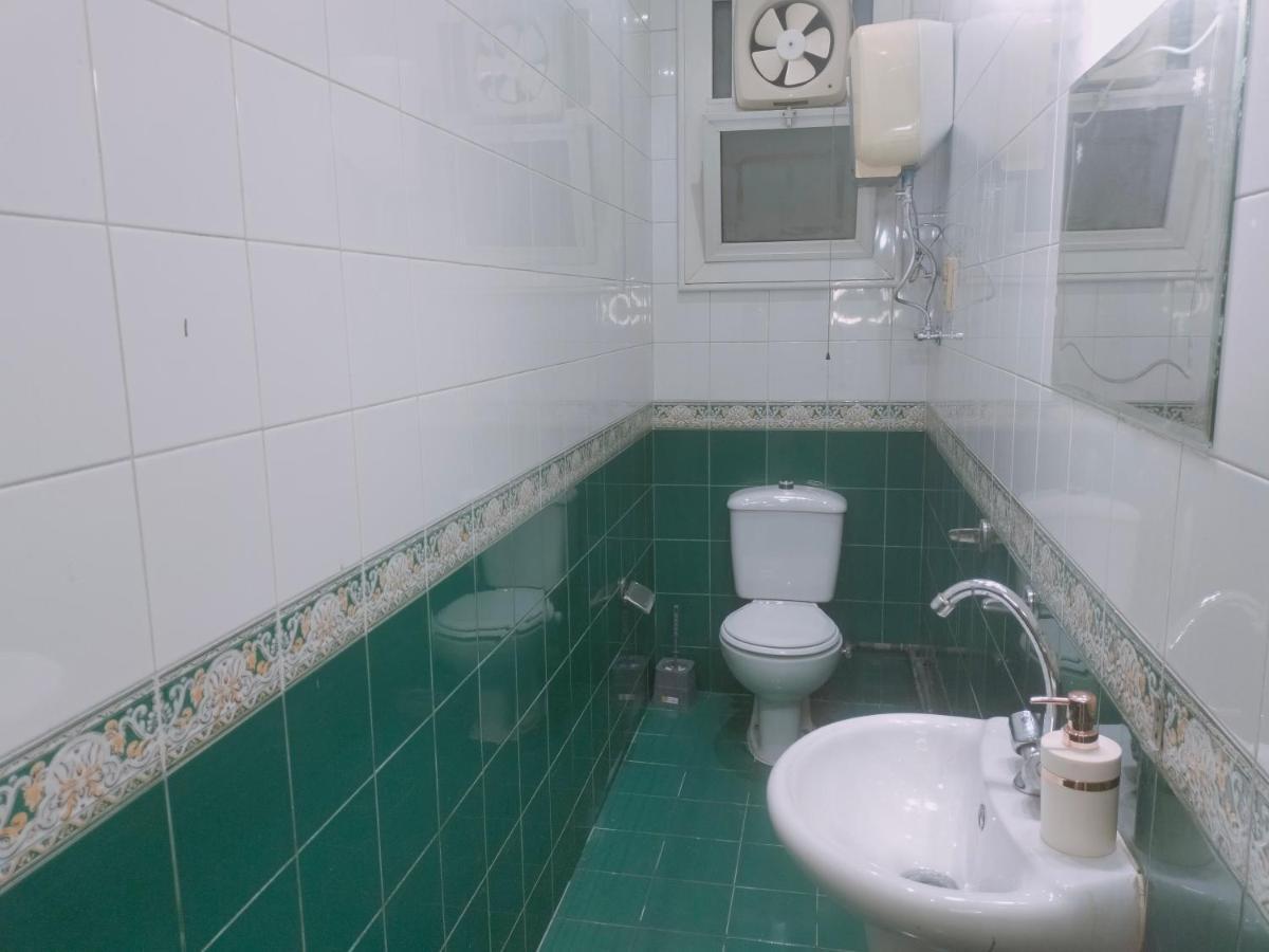 Royal Apartment In Talaat Harb Downtown Il Cairo Esterno foto